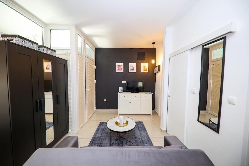 “Minipalais” Apartment In The Heart Of Zadar Buitenkant foto