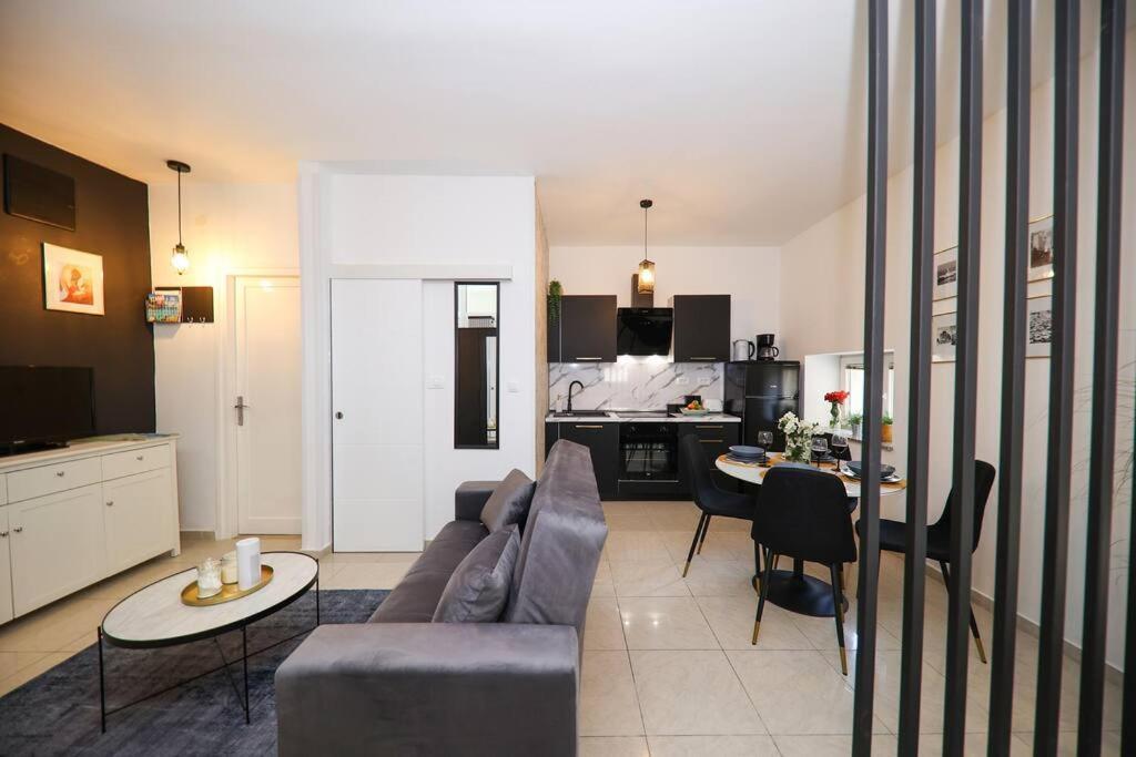 “Minipalais” Apartment In The Heart Of Zadar Buitenkant foto