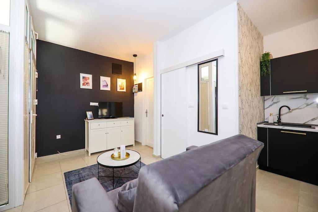 “Minipalais” Apartment In The Heart Of Zadar Buitenkant foto